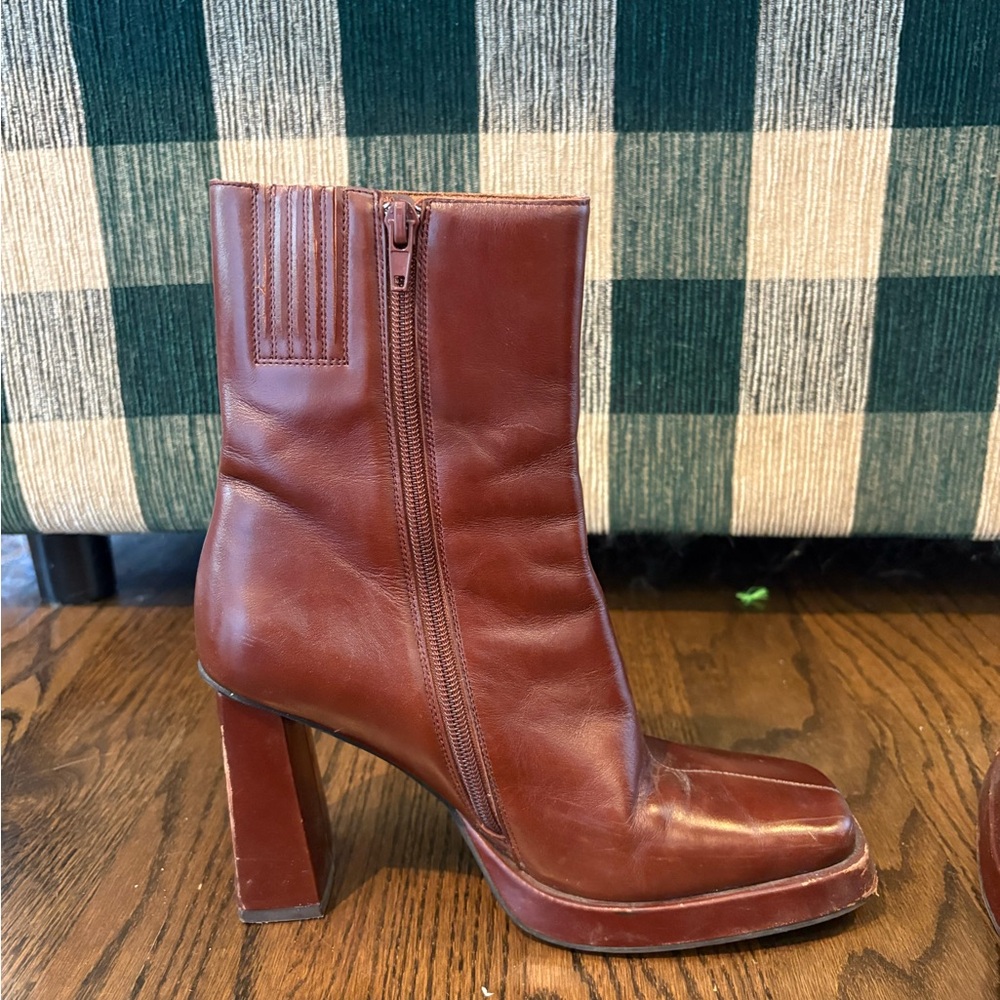 Jeffrey campbell brown leather ankle boots with angular heel